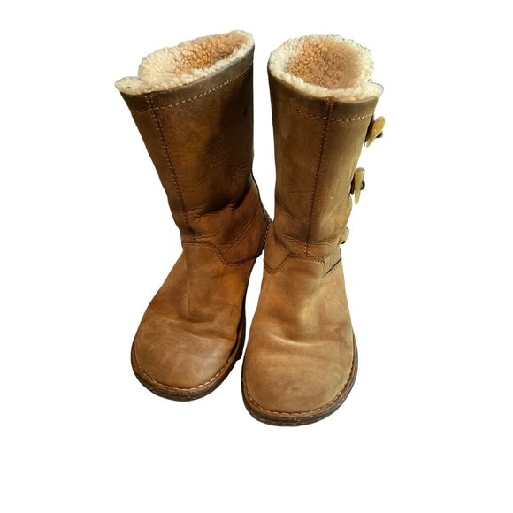 Ugg Sherpa Lined Leather and Sheepskin Booties‎ size 6 - Picture 2 of 14
